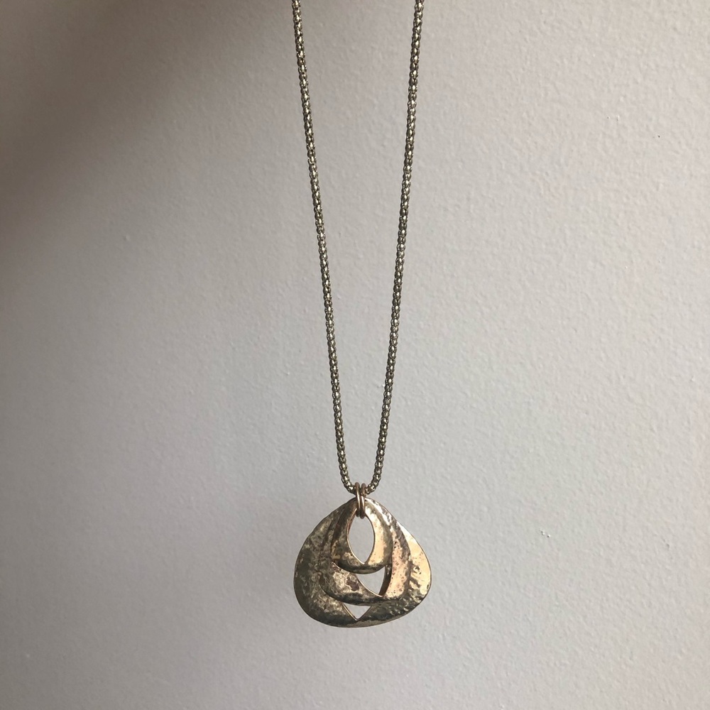 Good statement necklace